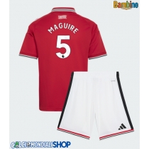 Maglie da calcio Manchester United Harry Maguire #5 Prima Maglia Bambino 2026-27 Manica Corta + Pantaloni corti)